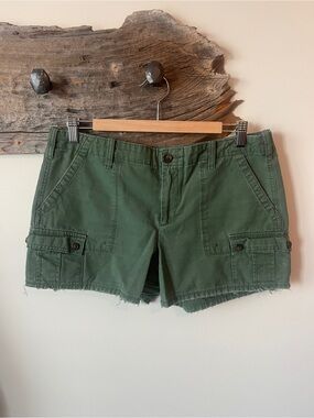 Gap Frayed Cargo Shorts